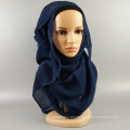 Bufanda caliente del hijab de la arruga del algodón del rayón del color sólido de las mujeres de la venta superior de calidad superior